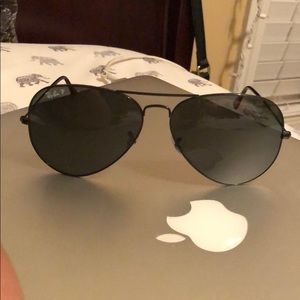 Ray Ban 62” Large Metal Aviator